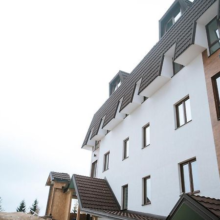Kraljevi Konaci -Apartmani Bajka Kopaonik Kültér fotó